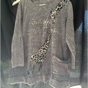 Jess and Jane ladies top